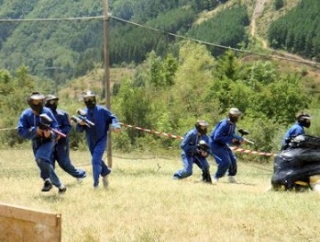 Sensations extremes et strategies Paintball a Ispagnac